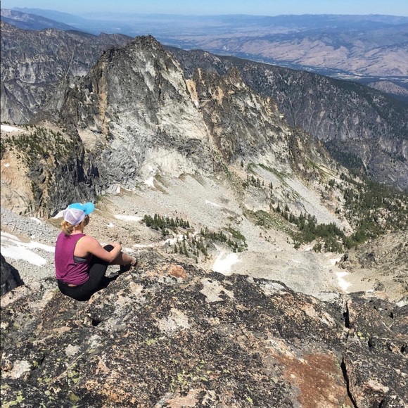 Meet your Posher, Rachel - Picture 7 of 9